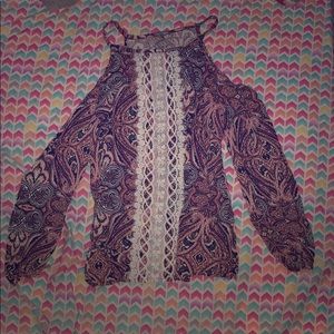 Off the shoulder,long sleeve,lace down the middle